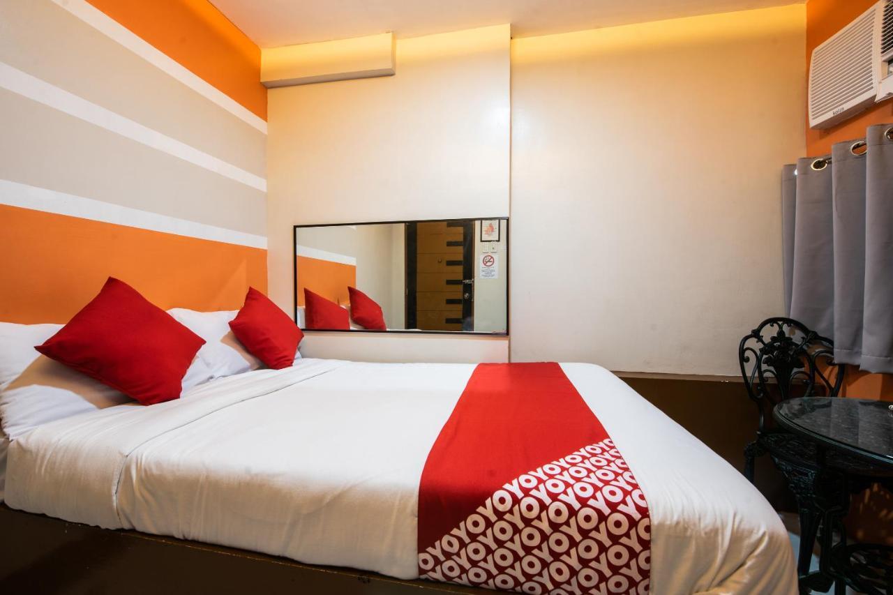 Oyo 475 Pearl Blossom Hotel Manila Kültér fotó