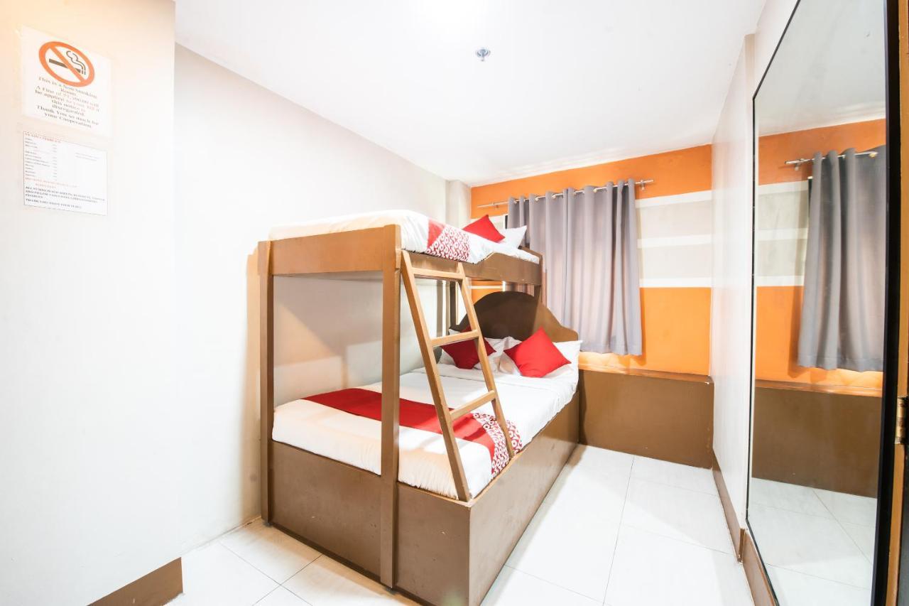 Oyo 475 Pearl Blossom Hotel Manila Kültér fotó